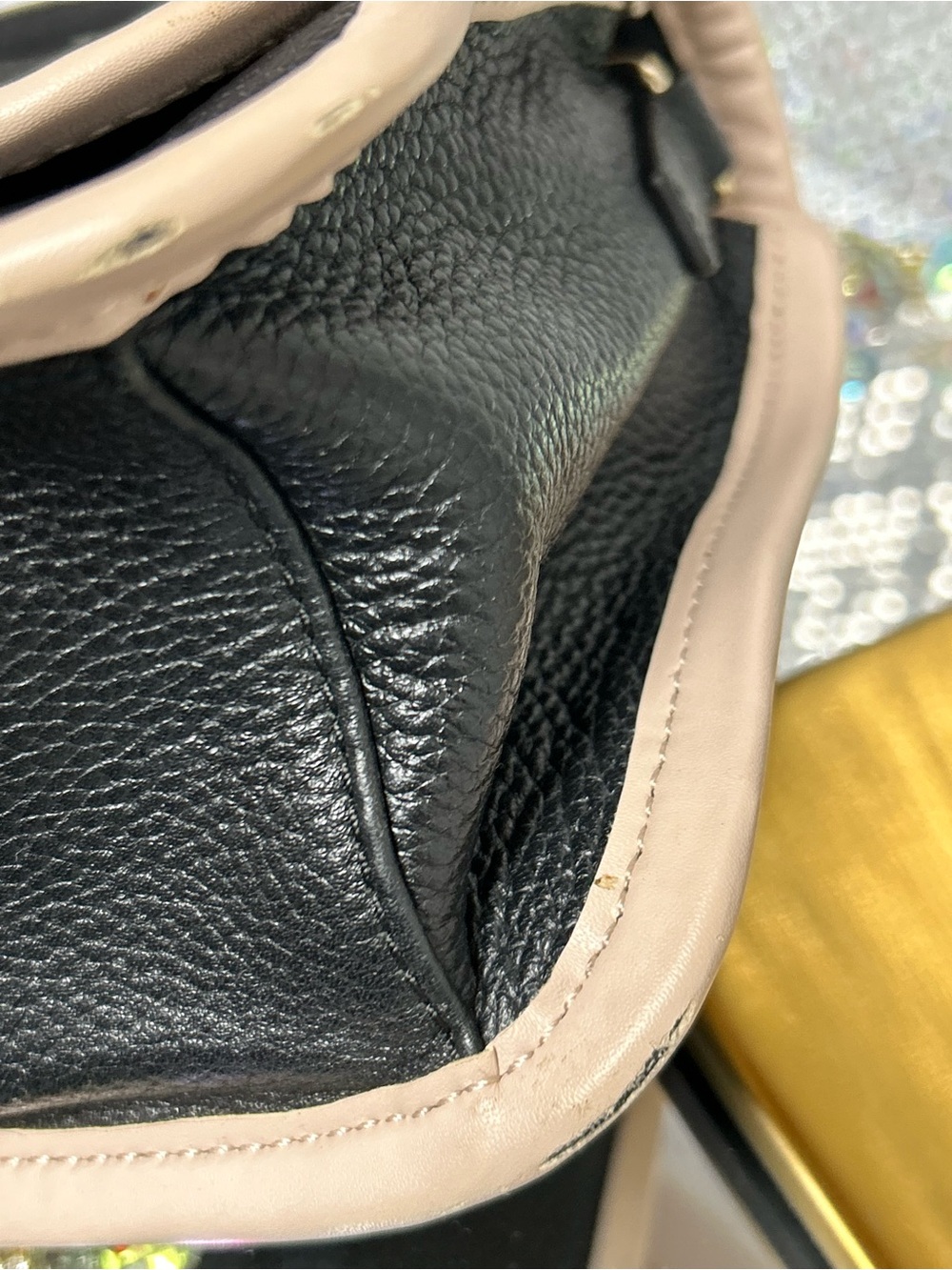 kate spade Black & Cream Pebbled Leather Crossbody Shoulder Bag Approx. 9.5x7x4 - Picture 9 of 16